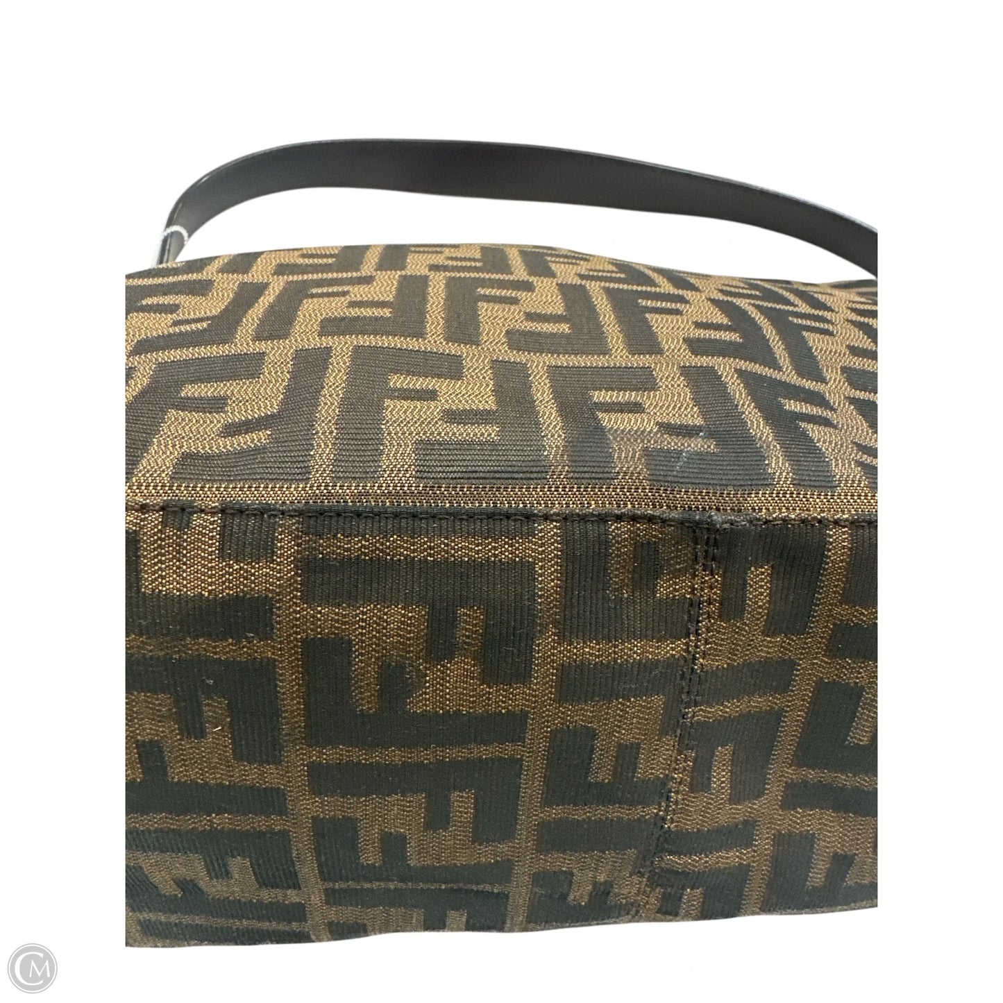 Handbag Luxury Designer By Fendi, Size: Medium