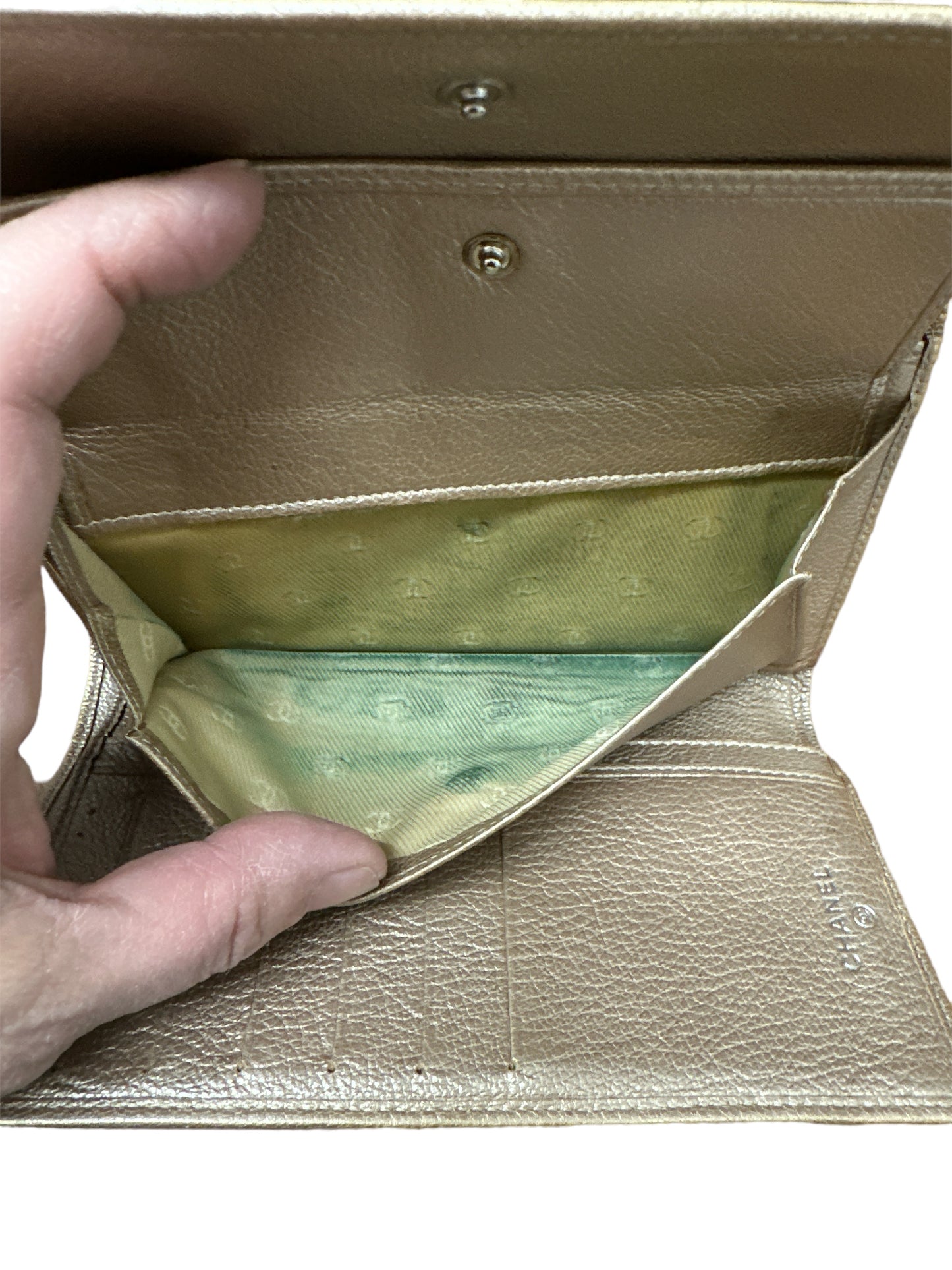 Wallet Luxury Designer By Chanel Size: Medium