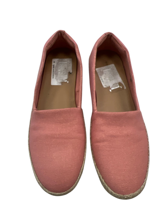 Shoes Flats By Easy Spirit In Peach, Size: 8