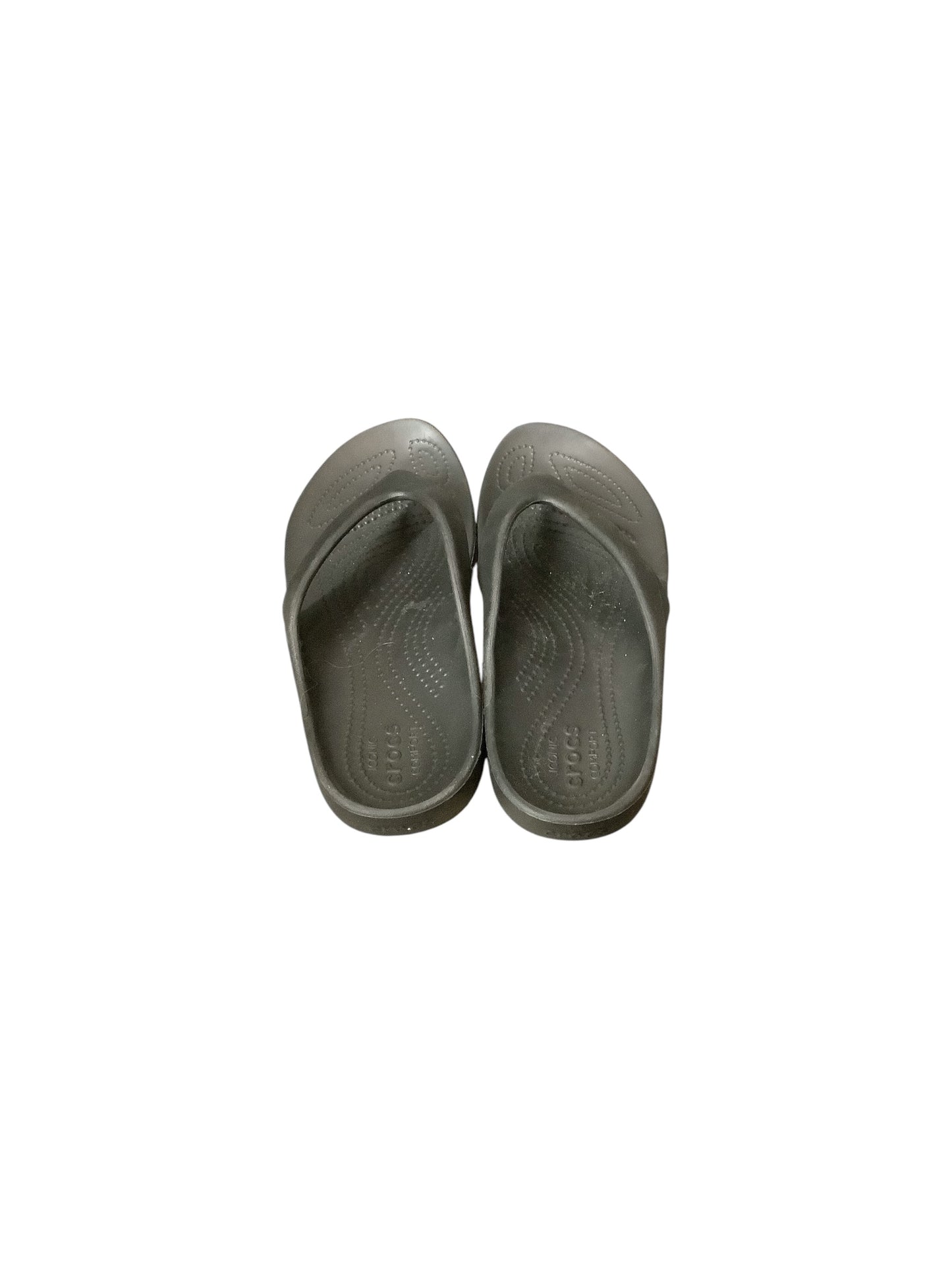 Sandals Flats By Crocs In Black, Size: 7