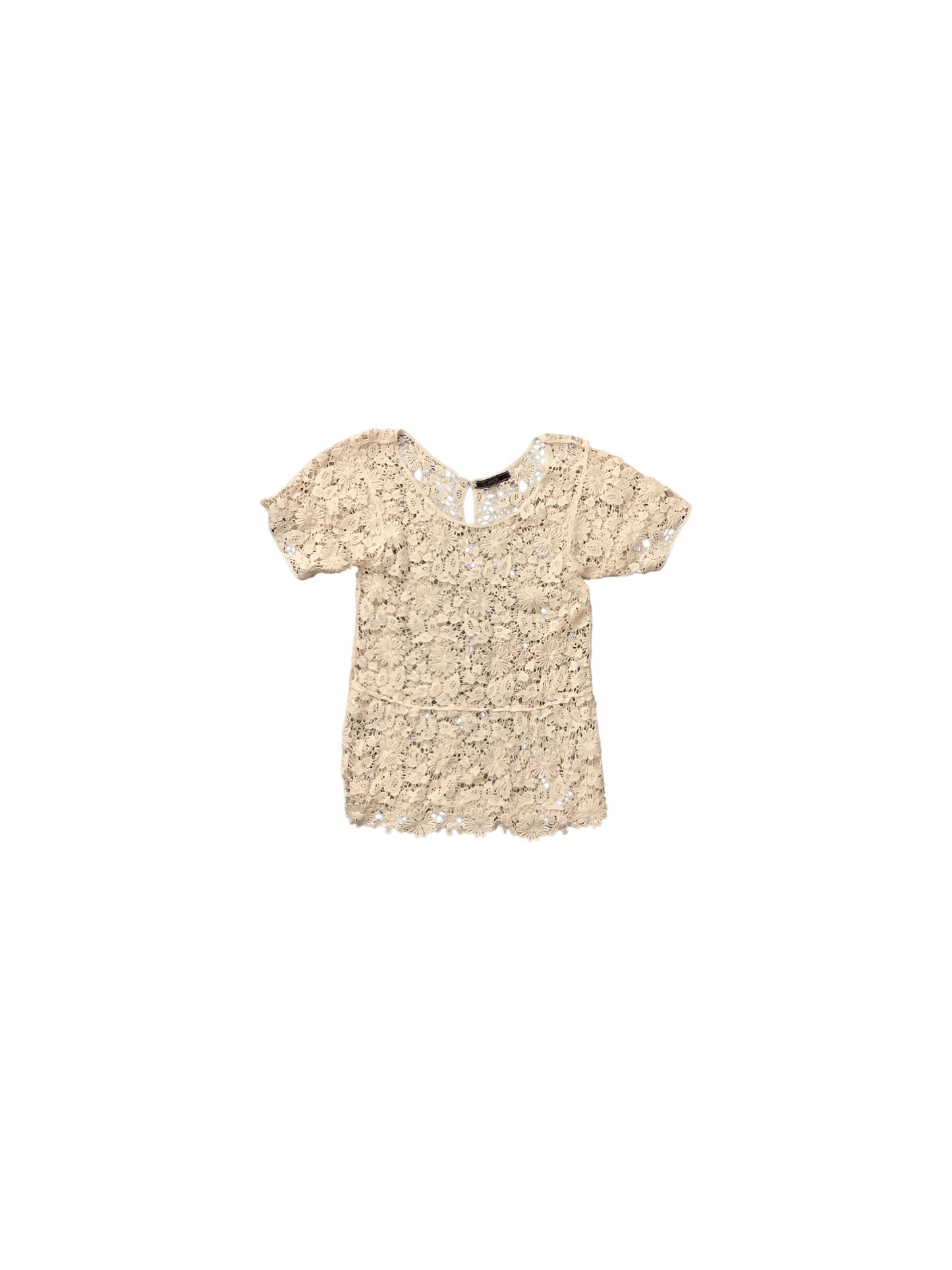 Top Short Sleeve Basic By Clothes Mentor In Cream, Size: M