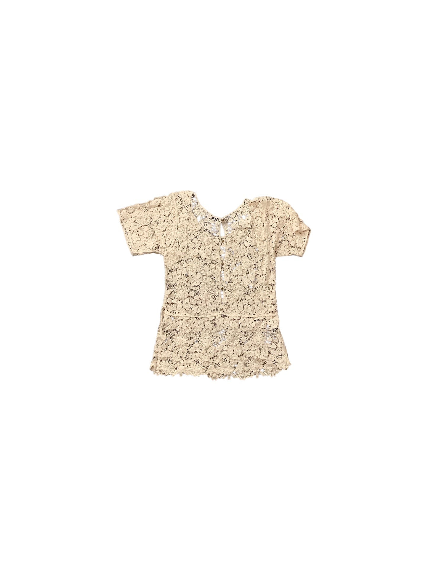 Top Short Sleeve Basic By Clothes Mentor In Cream, Size: M