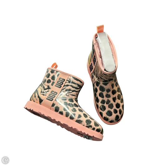 Boots Designer By Ugg In Pink, Size: 9