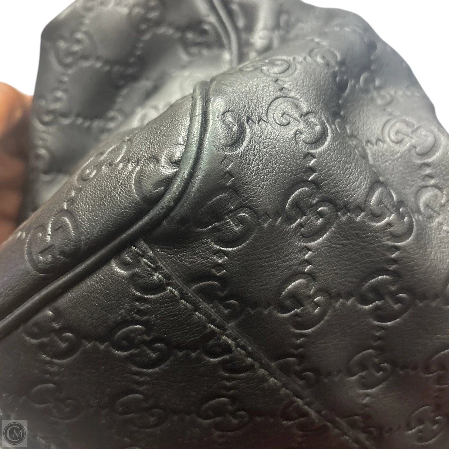 Handbag Luxury Designer By Gucci, Size: Medium