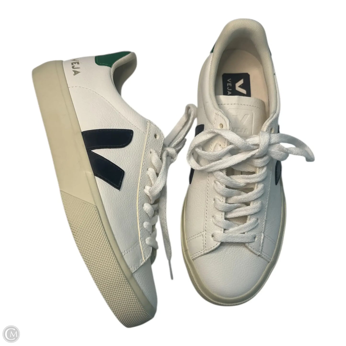 Shoes Sneakers By Veja In White, Size: 6.5
