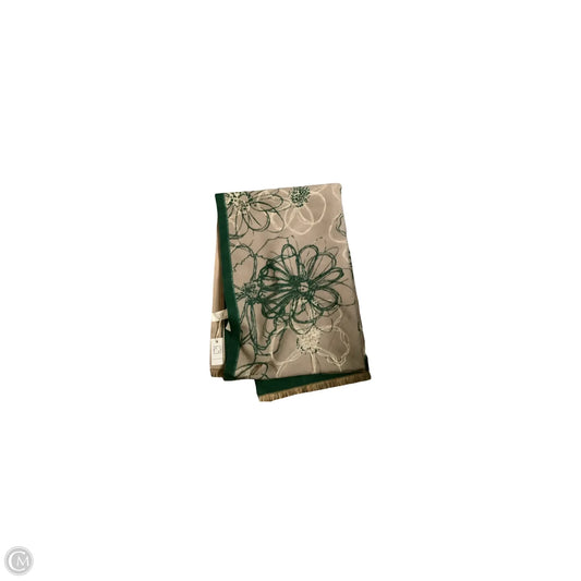 Scarf Winter By Clothes Mentor In Green & Tan