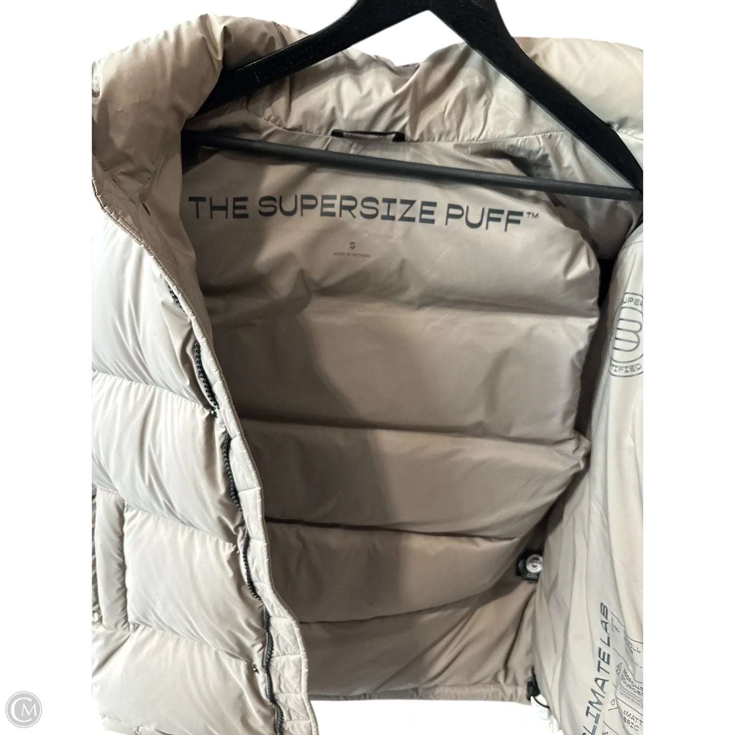 Vest Puffer & Quilted By Aritzia In Tan, Size: S