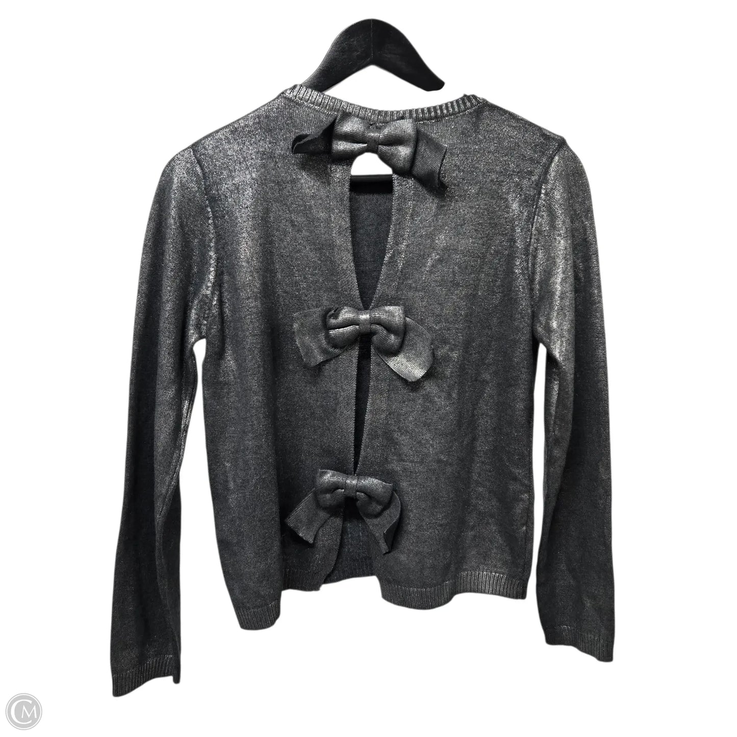 Top Long Sleeve Basic By Clothes Mentor In Silver, Size: S