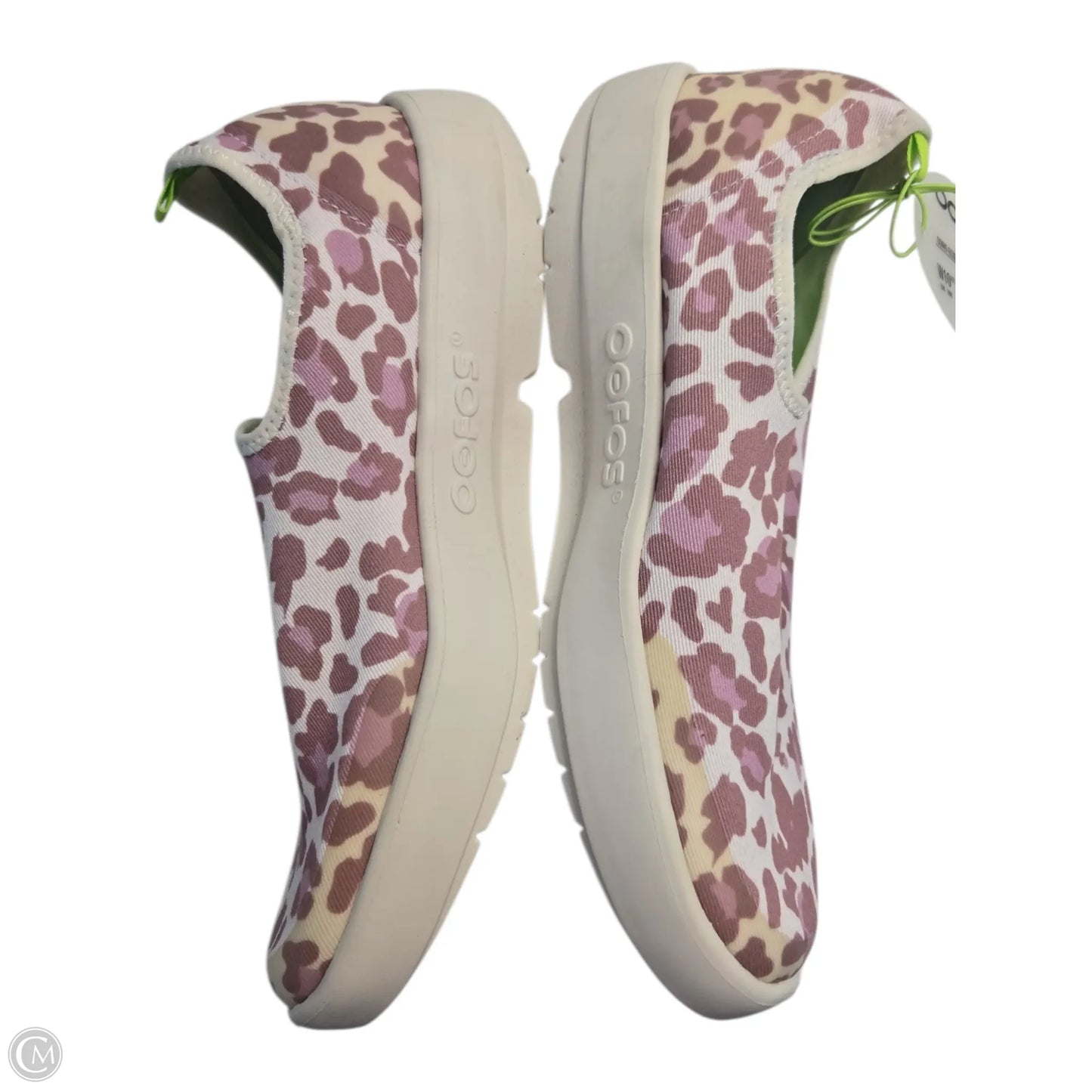 Shoes Sneakers By Oofos In Pink, Size: 10