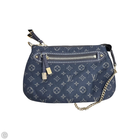 Wristlet Luxury Designer By Louis Vuitton, Size: Medium