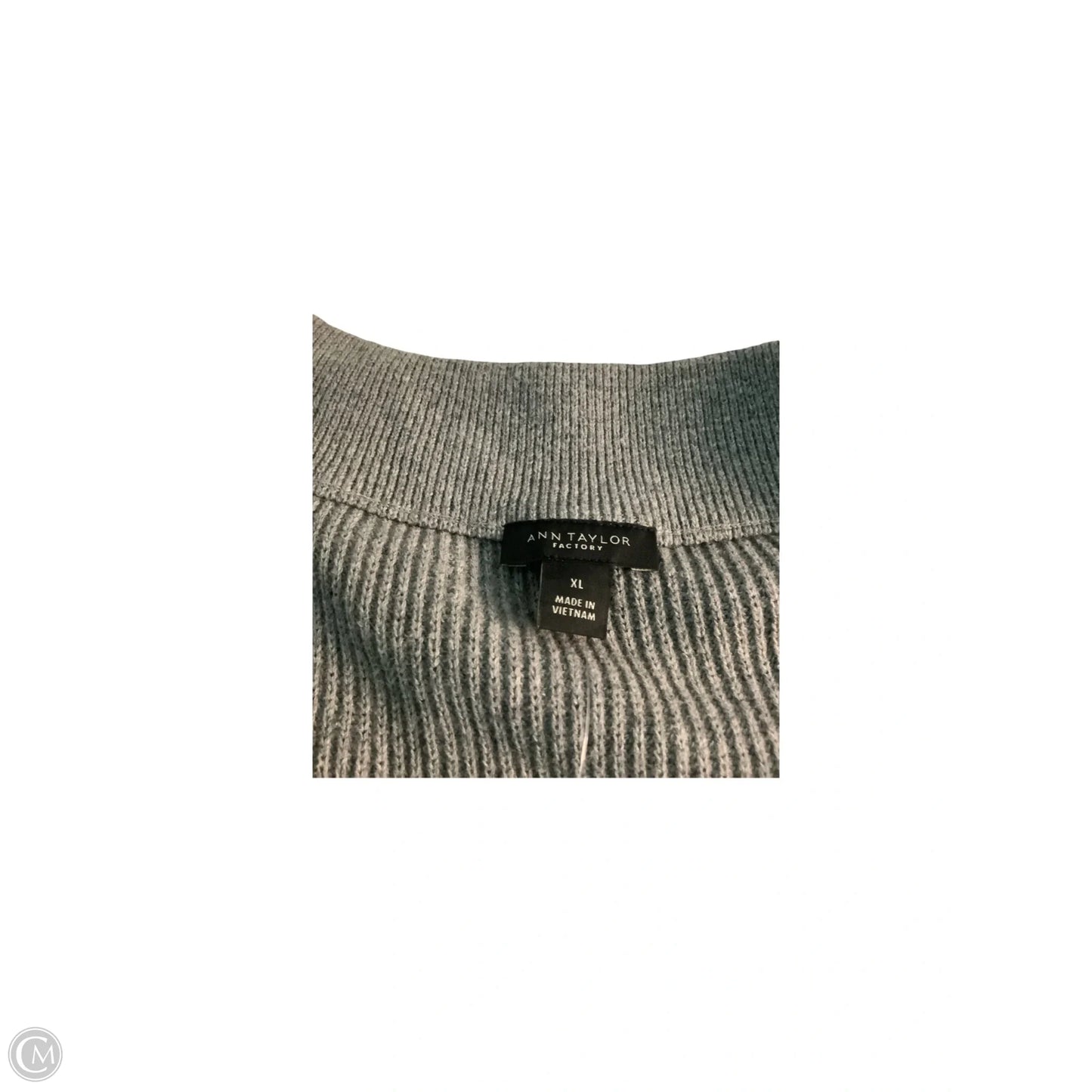 Top Sleeveless Basic By Ann Taylor In Grey, Size: Xl