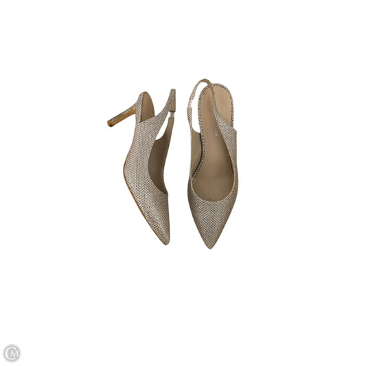 Shoes Designer By Stuart Weitzman In Silver, Size: 7.5