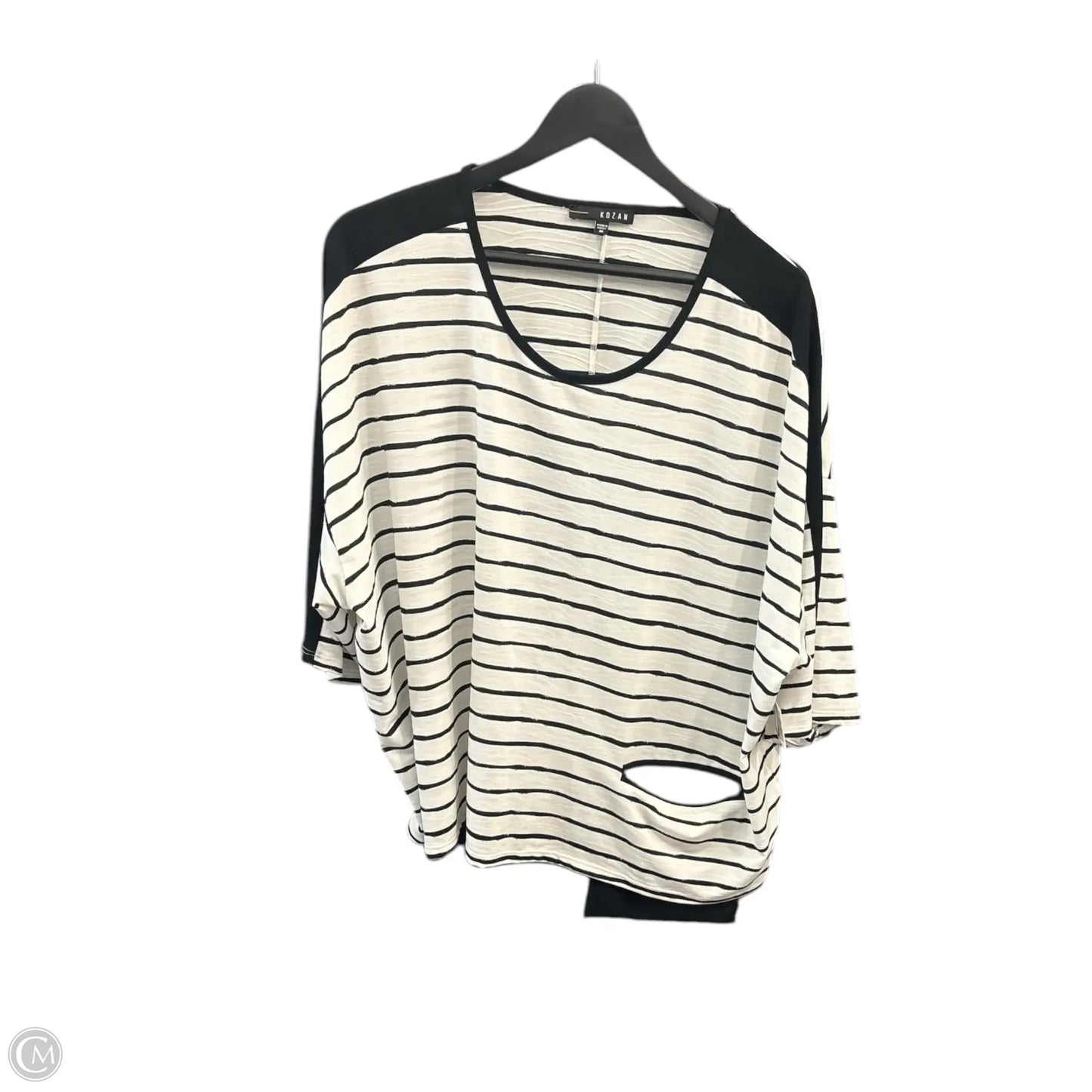 Top Short Sleeve Basic By Clothes Mentor In Striped Pattern, Size: M