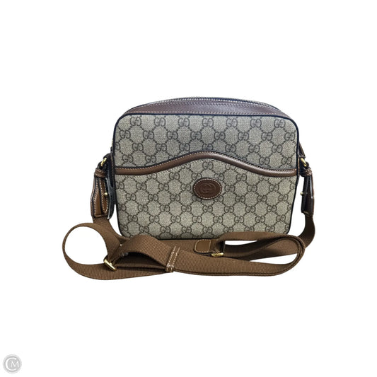Handbag Luxury Designer By Gucci, Size: Medium