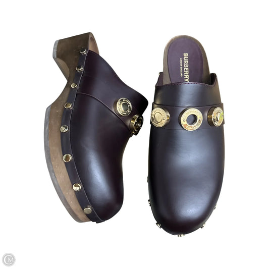 Shoes Luxury Designer By Burberry In Brown