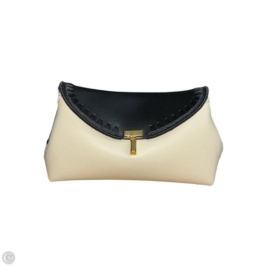 Clutch Leather By Clothes Mentor, Size: Small