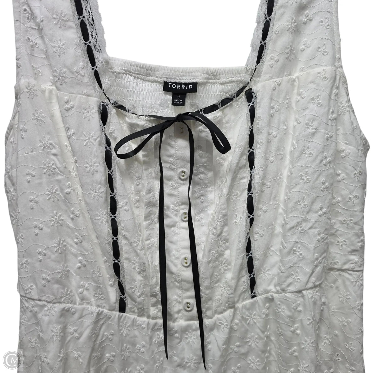 Top Sleeveless Basic By Torrid In White, Size: 1x