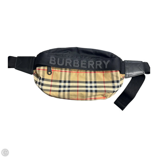 Belt Bag Luxury Designer By Burberry, Size: Medium