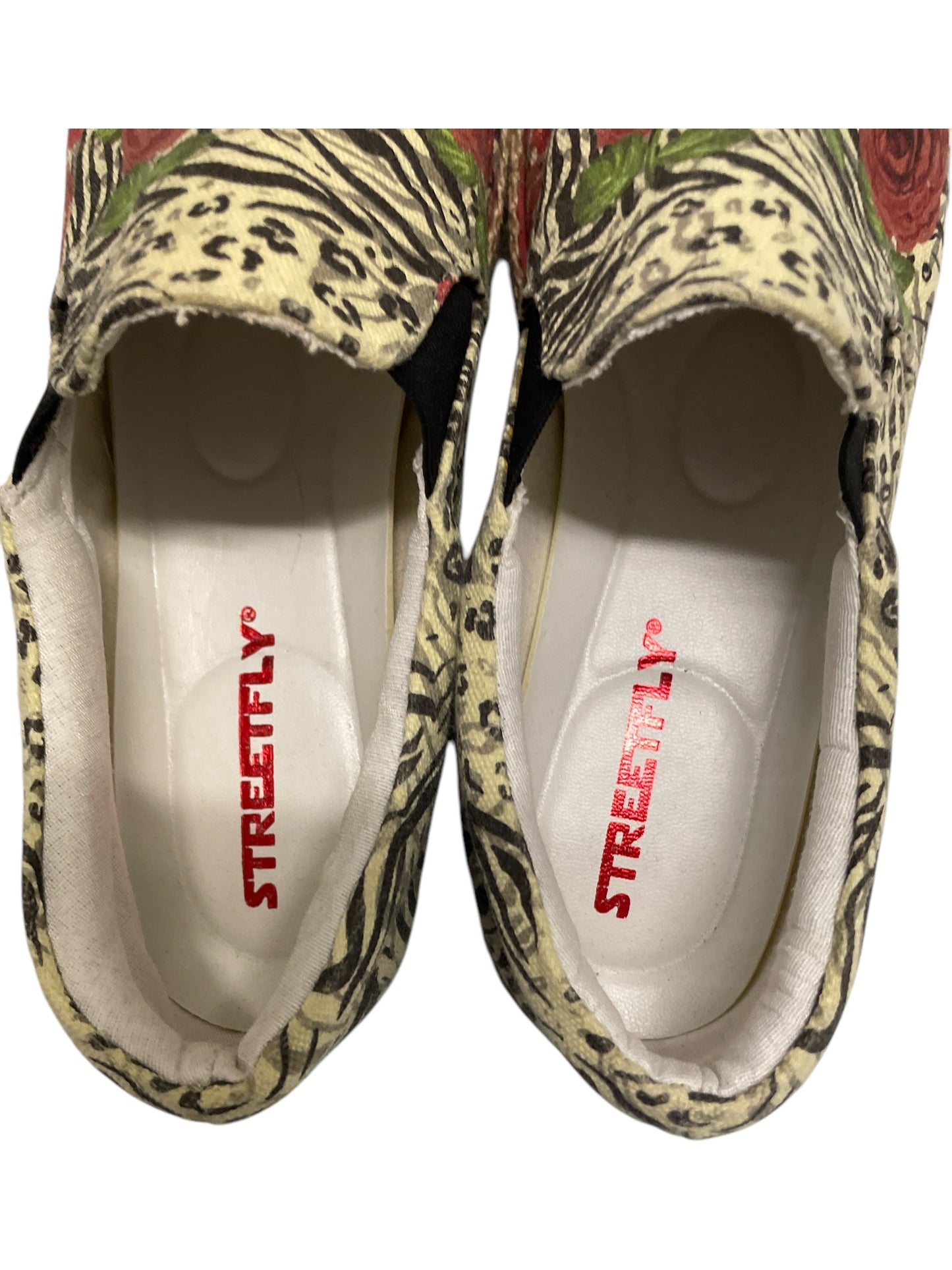 Shoes Flats By Clothes Mentor In Floral Print