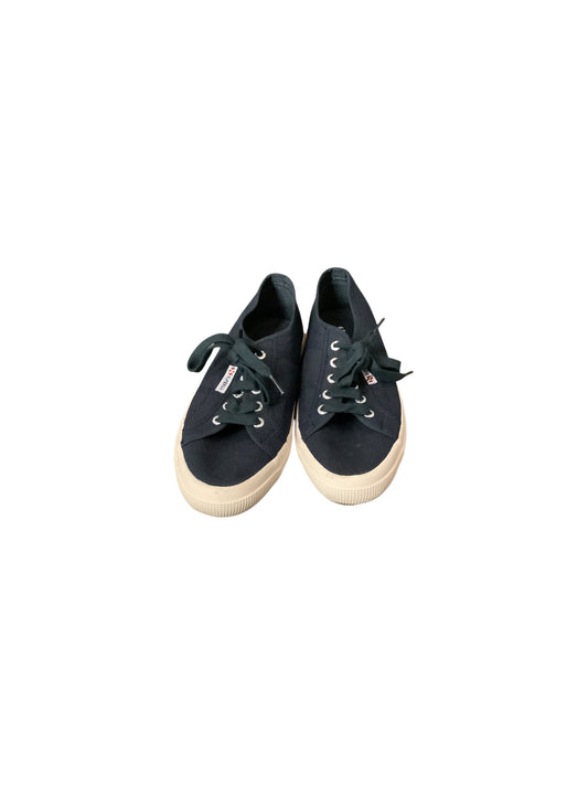 Shoes Sneakers By Superga In Navy, Size: 7.5