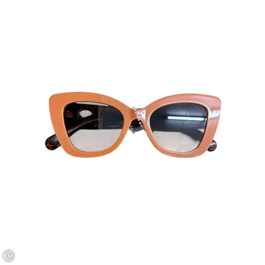 Sunglasses Luxury Designer By Fendi