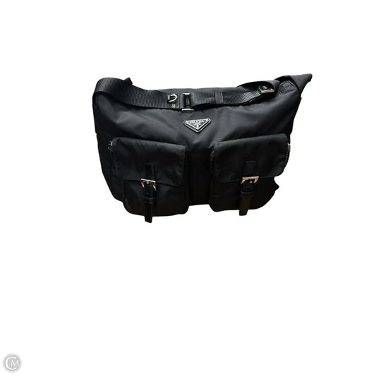 Handbag Luxury Designer By Prada, Size: Medium