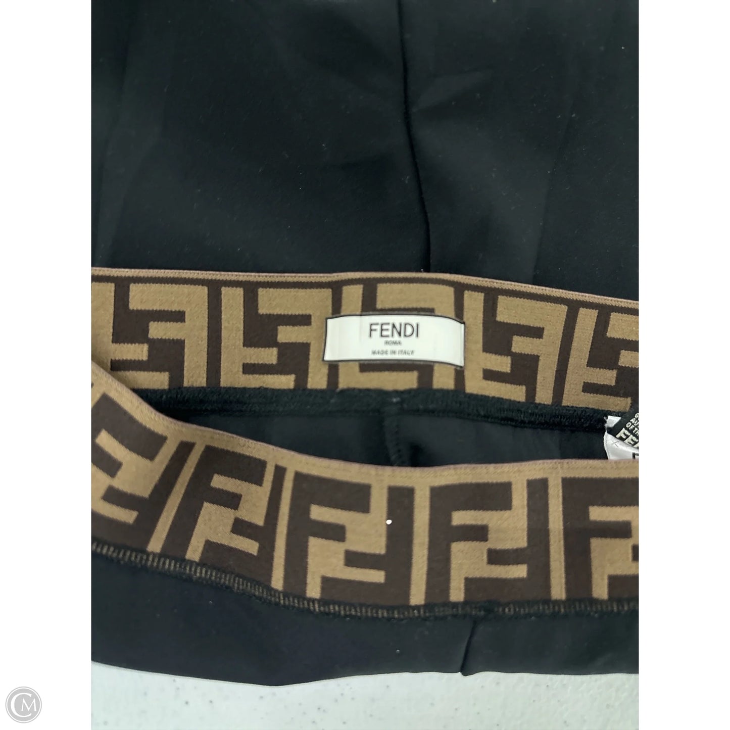 Shorts Luxury Designer By Fendi In Black, Size: 0