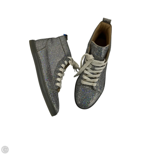 Shoes Luxury Designer By Christian Louboutin In Silver, Size: 9.5