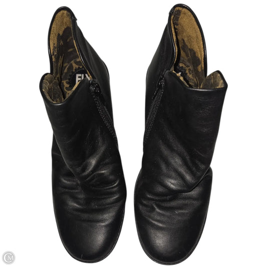 Boots Ankle Flats By Fly London In Black, Size: 9