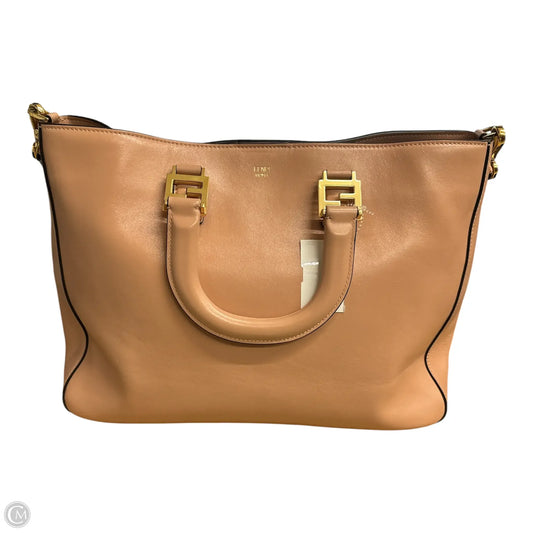 Handbag Luxury Designer By Fendi, Size: Medium