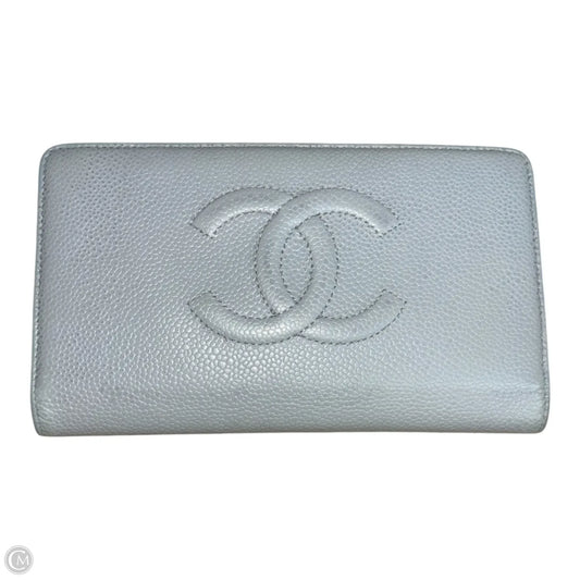 Wallet Luxury Designer By Chanel, Size: Large