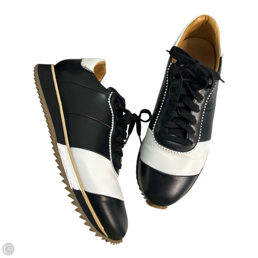 Shoes Sneakers By Cma In Black & White