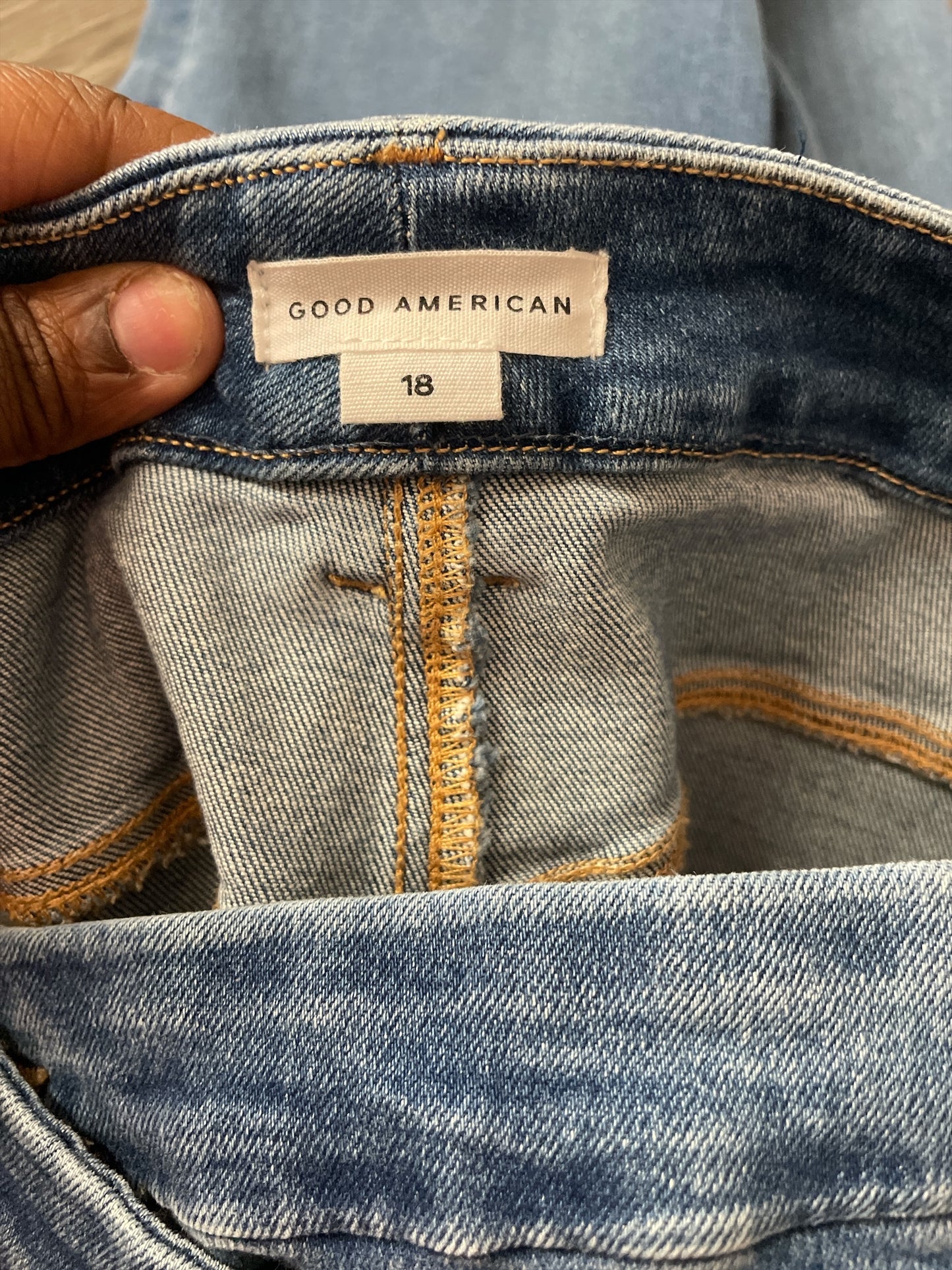 Jeans Straight By Good American In Blue Denim, Size: 18