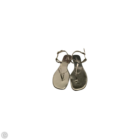 Sandals Flats By Clothes Mentor In Silver, Size: 7