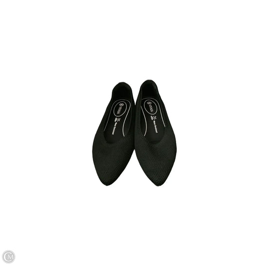 Shoes Flats By Vivaia In Black, Size: 9