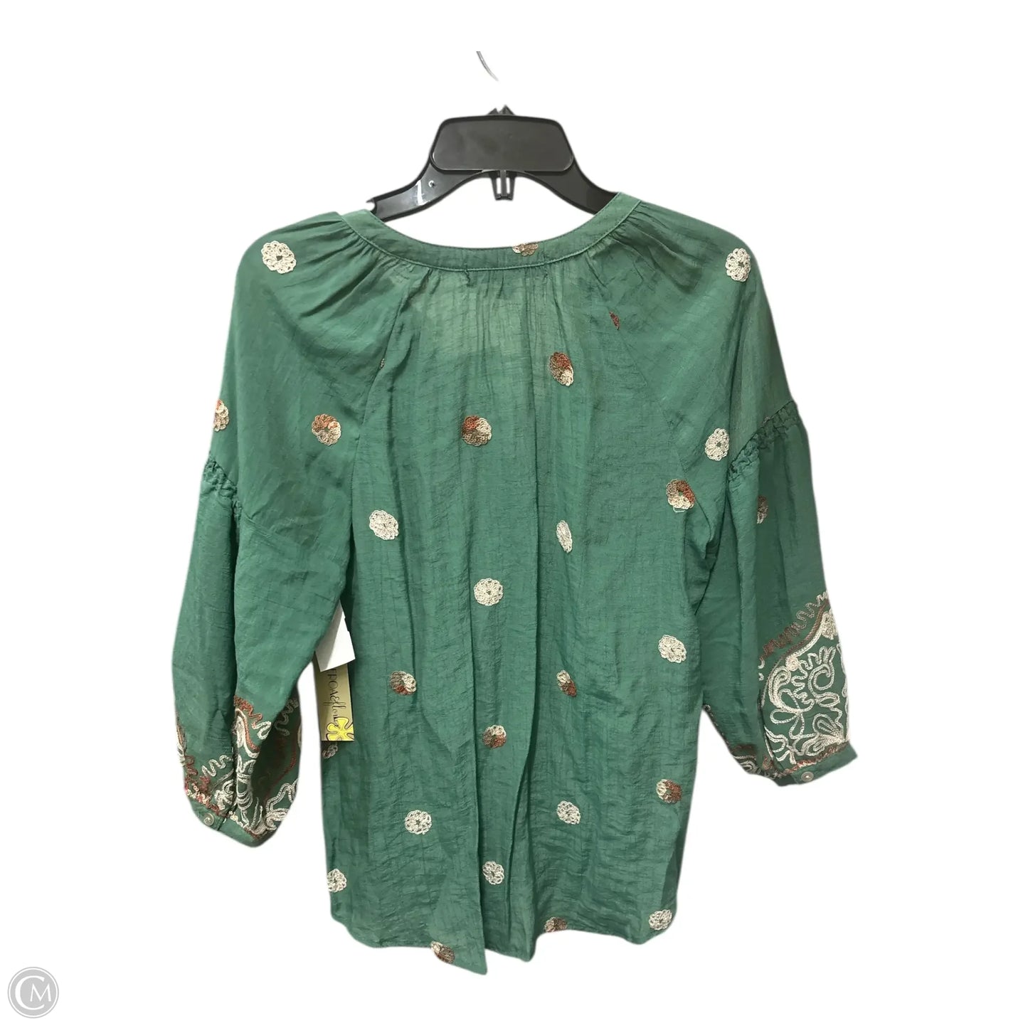 Top Short Sleeve Basic By Figuero & Flower In Green, Size: S