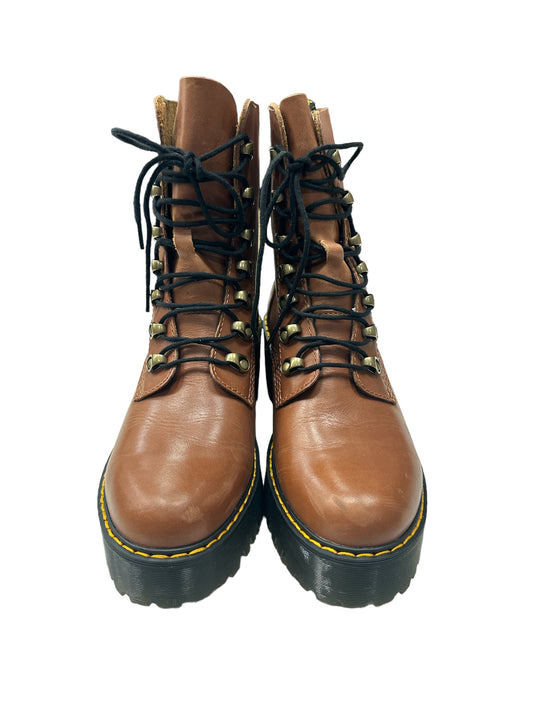 Boots Combat By Dr Martens  Size: 9