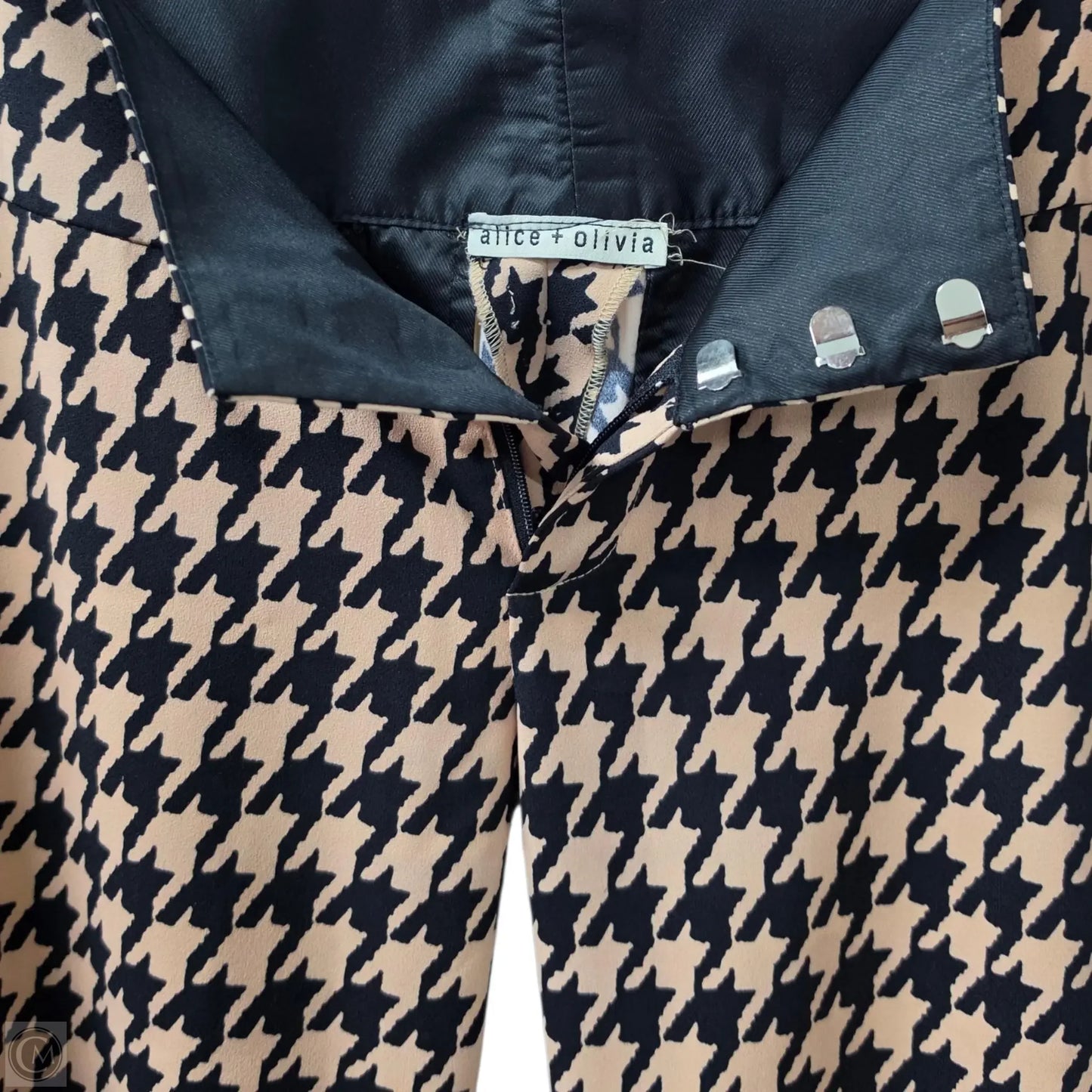 Pants Designer By Alice + Olivia In Black & Tan, Size: M