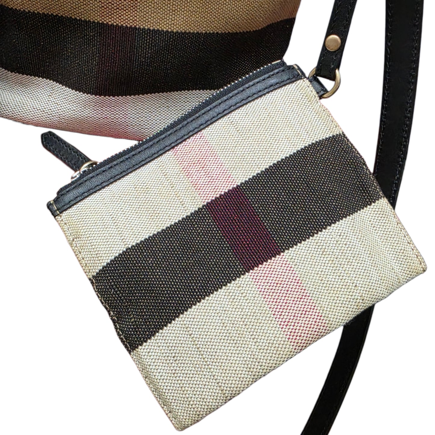 Handbag Luxury Designer By Burberry, Size: Medium