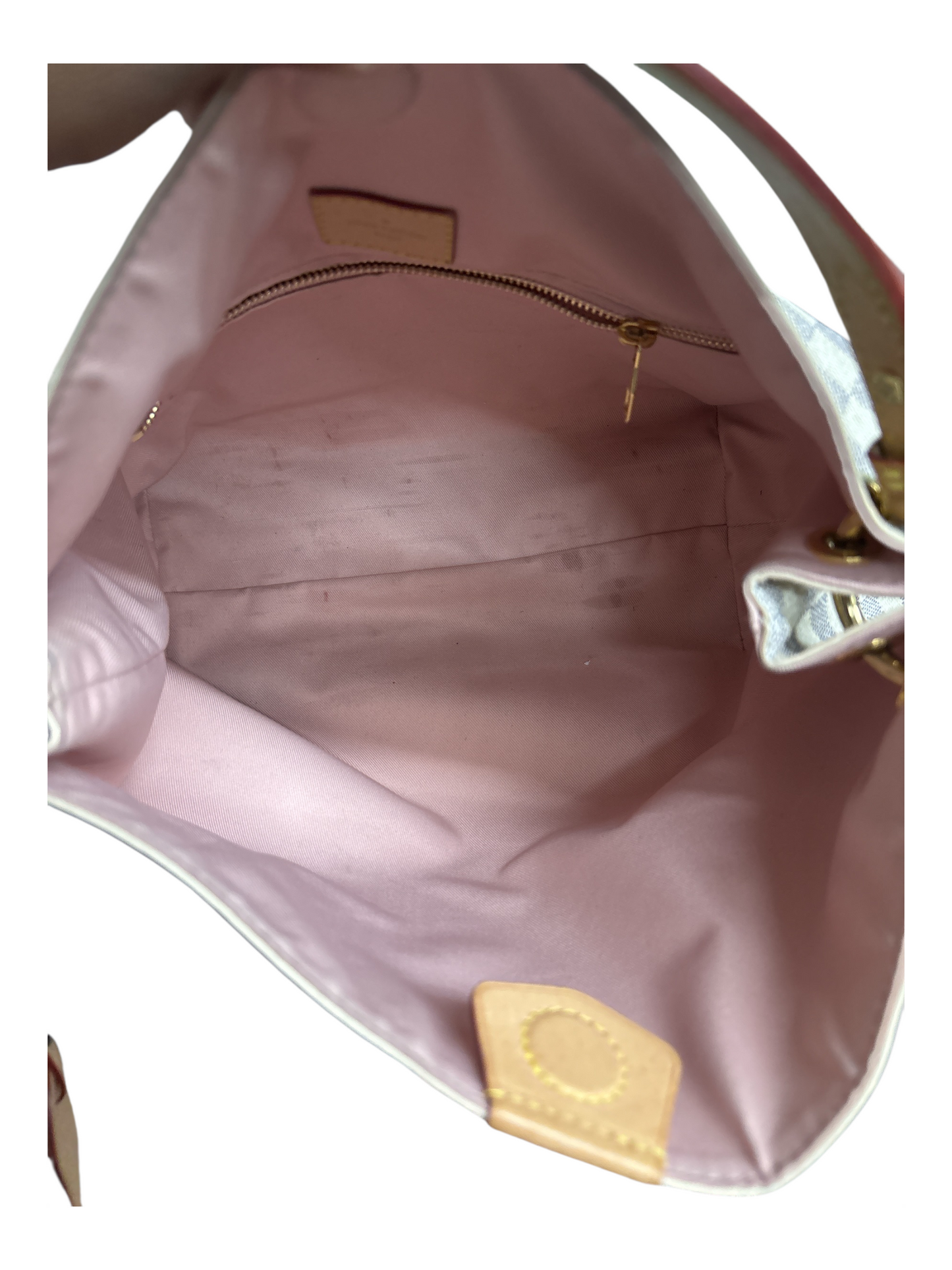 Handbag Luxury Designer By Louis Vuitton, Size: Medium